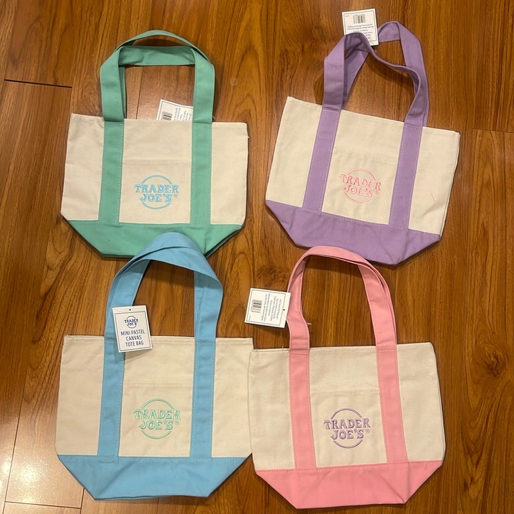 Trader Joe’s Mini Pastel Canvas Tote Bag Set of 4